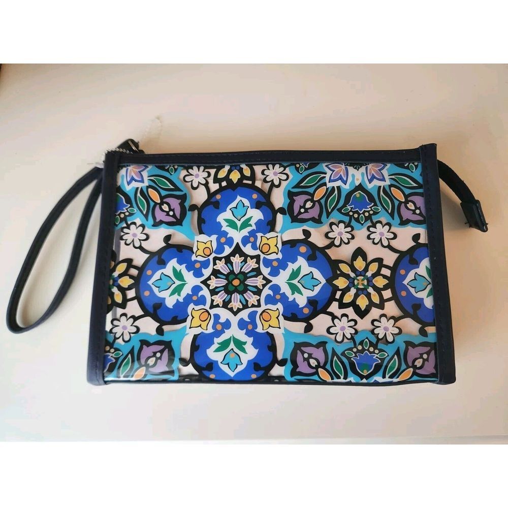 Vera Bradley Women's Clear Beach Wristlet Bag LISBON MEDALLION COOL Blue